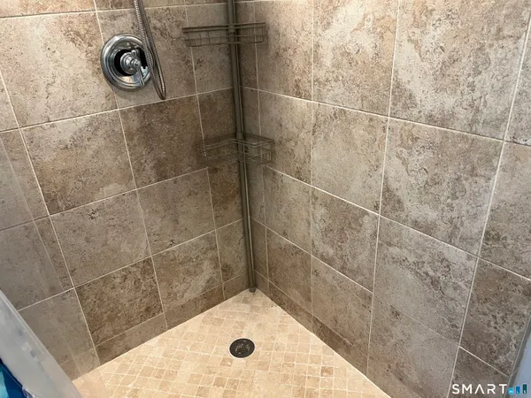 $1,500 | 43 Juggernaut Road, Prospect, CT 06712