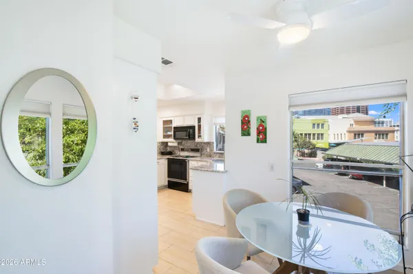 $360,000 | 101 North 7th Street, Unit 267, Phoenix, AZ 85006