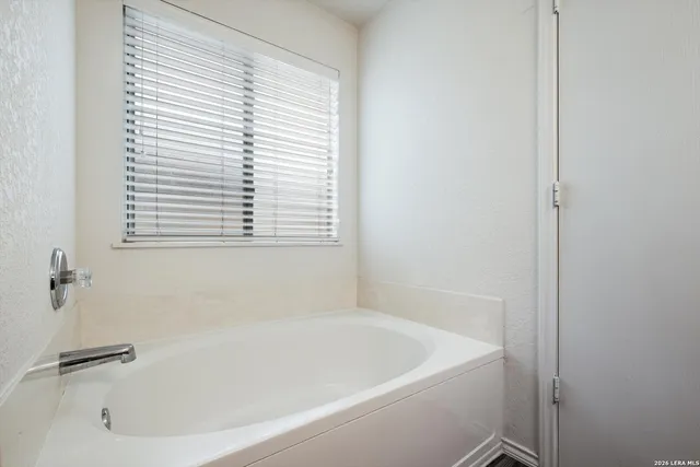 $239,000 | 8111 Running Hollow, Selma, TX 78154