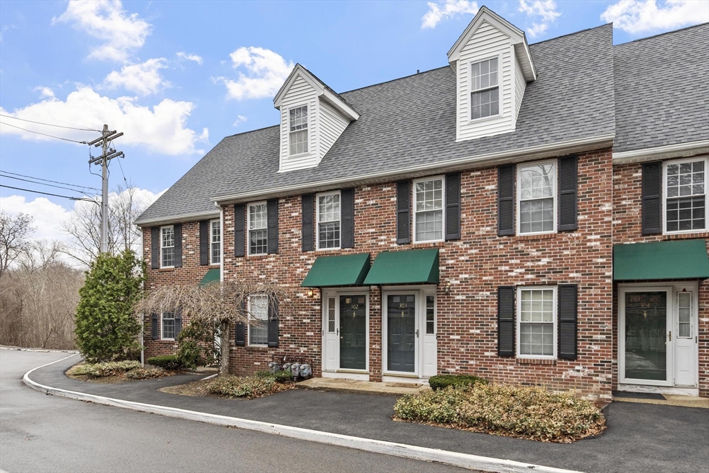 278 Manning Street, Unit 302 Hudson, MA 01749 - Photo 2 of 33