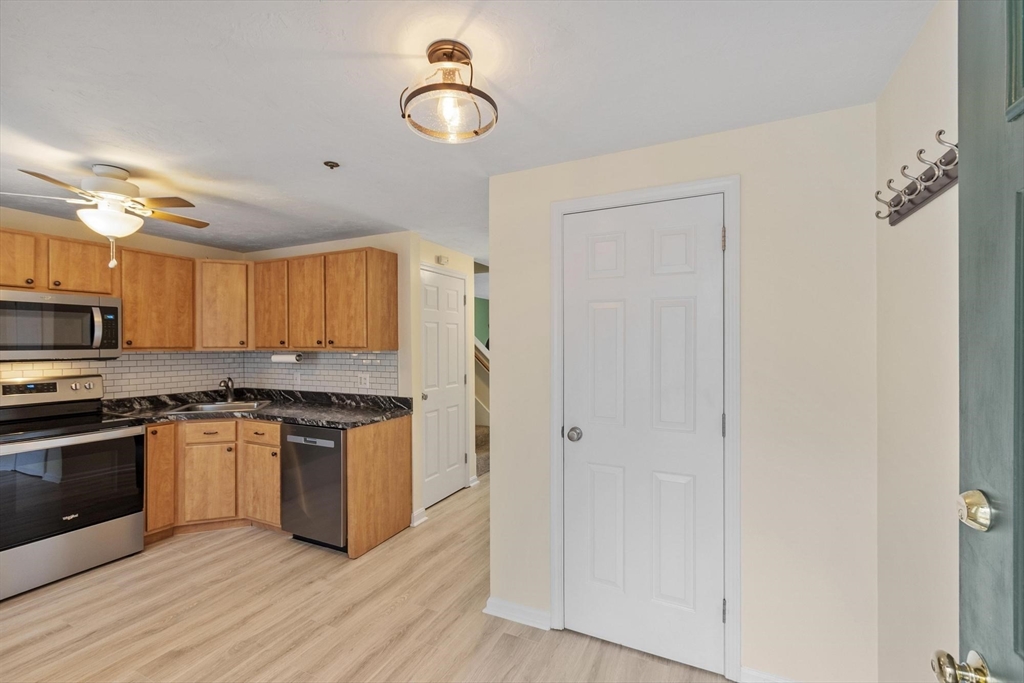 278 Manning Street, Unit 302 Hudson, MA 01749 - Photo 3 of 33