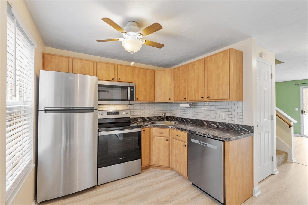 278 Manning Street, Unit 302 Hudson, MA 01749 - Photo 6 of 33
