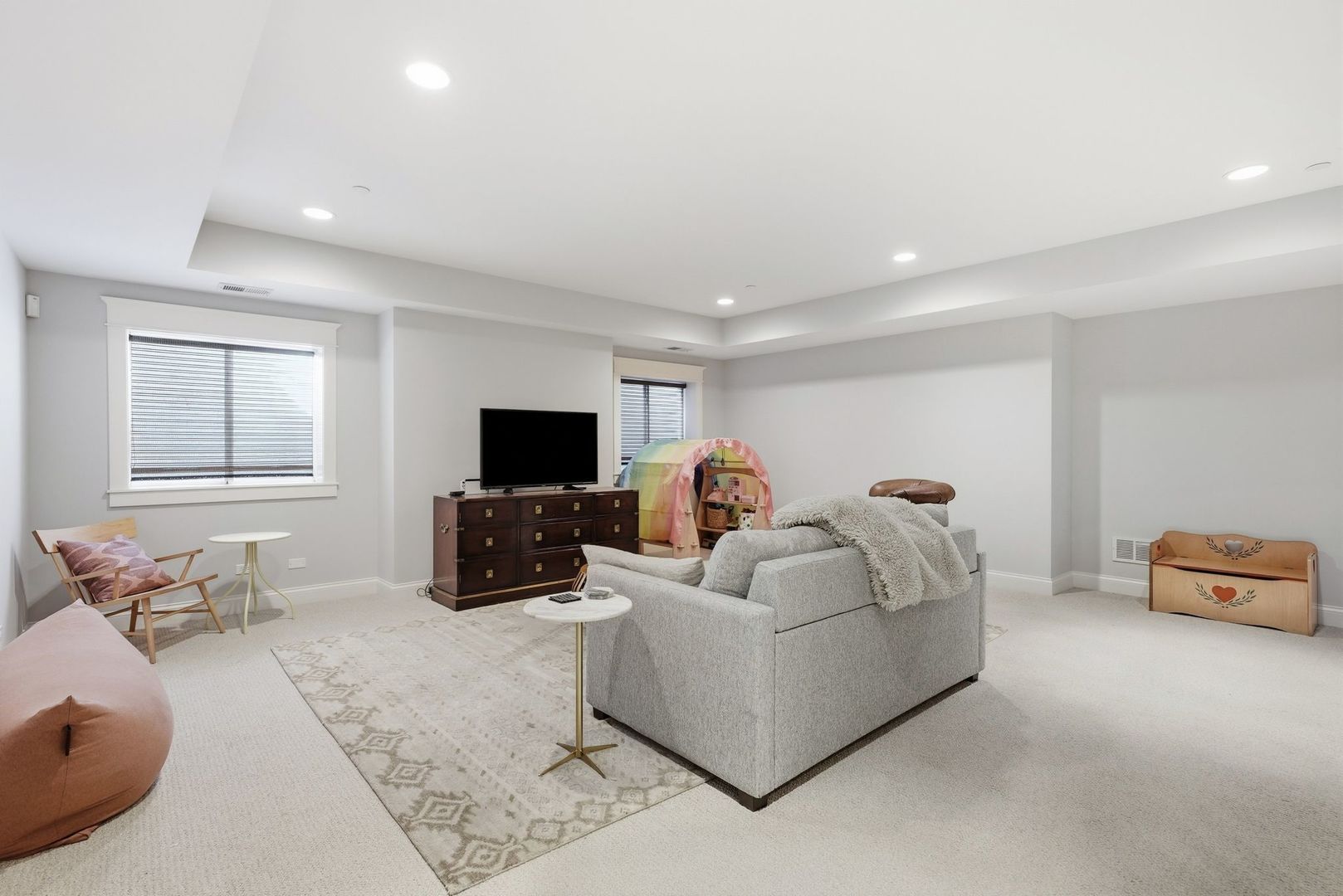 611 Prairie Avenue Barrington, IL 60010 - Photo 34 of 44