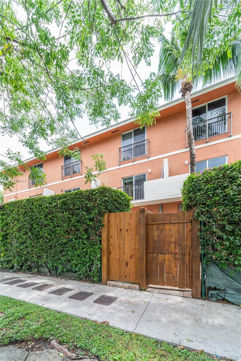 240 Southwest 15th Road, Unit 102 Miami, FL 33129 - Photo 17 of 23 Gallery Image 17