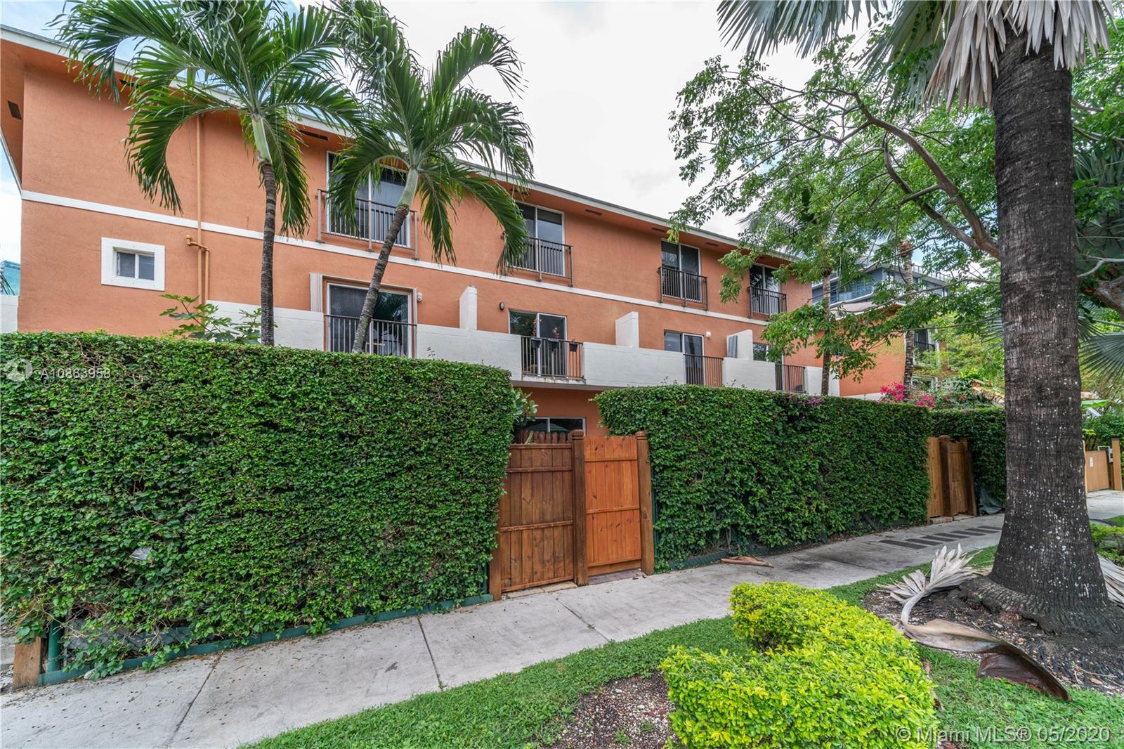 240 Southwest 15th Road, Unit 102 Miami, FL 33129 - Photo 21 of 23 Gallery Image 21