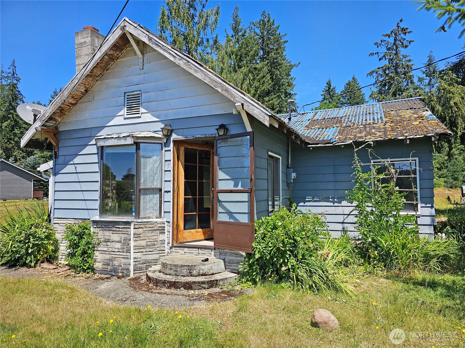5 Elma Gate Road East Oakville, WA 98568 - Photo 2 of 38