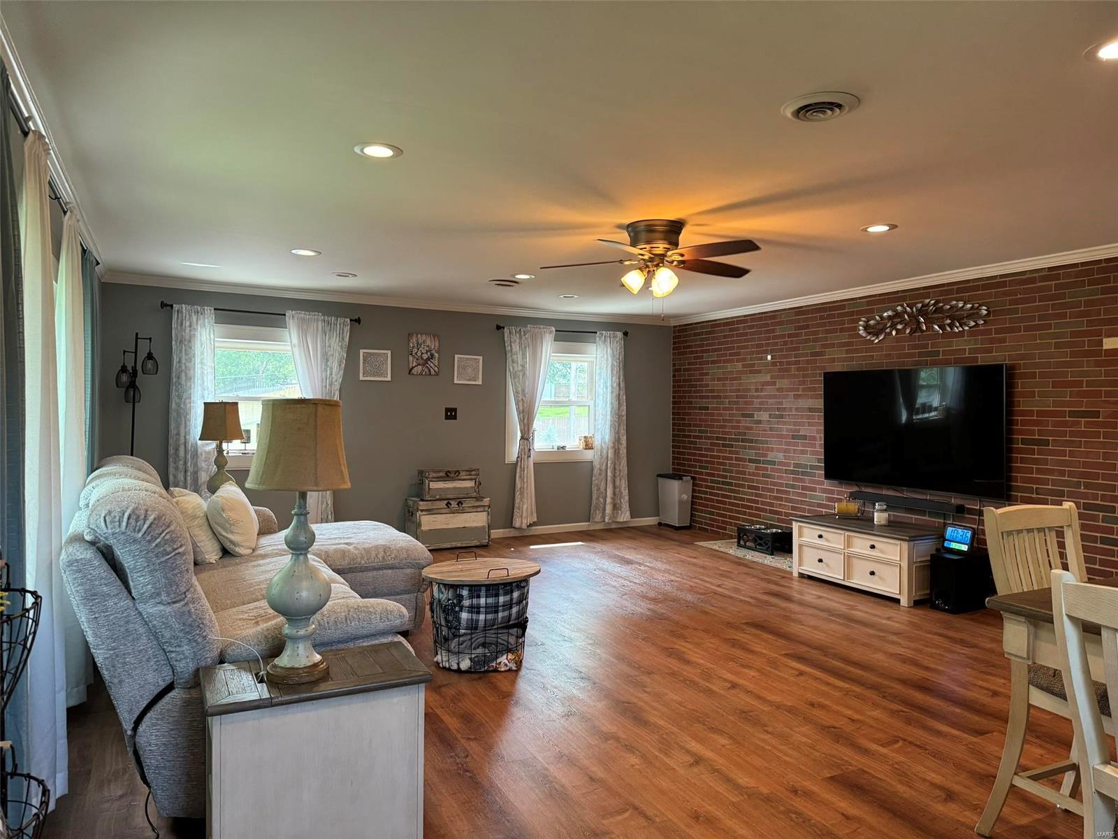 44 Reinke Road Ellisville, MO 63021 - Photo 6 of 27 Gallery Image 6