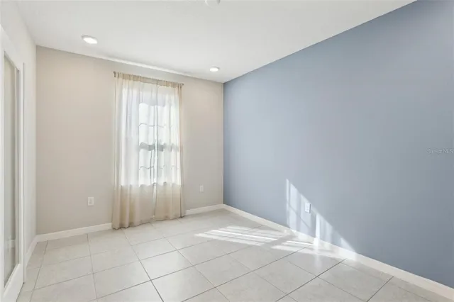 $1,975 | 2410 Park Avenue, Indian Lake Estates, FL 33855