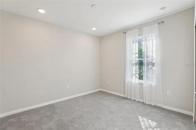 $1,975 | 2410 Park Avenue, Indian Lake Estates, FL 33855