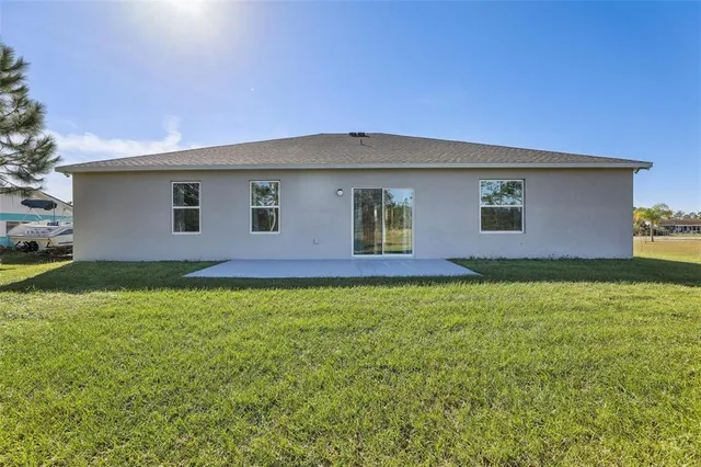$1,975 | 2410 Park Avenue, Indian Lake Estates, FL 33855