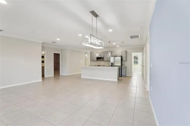 $1,975 | 2410 Park Avenue, Indian Lake Estates, FL 33855