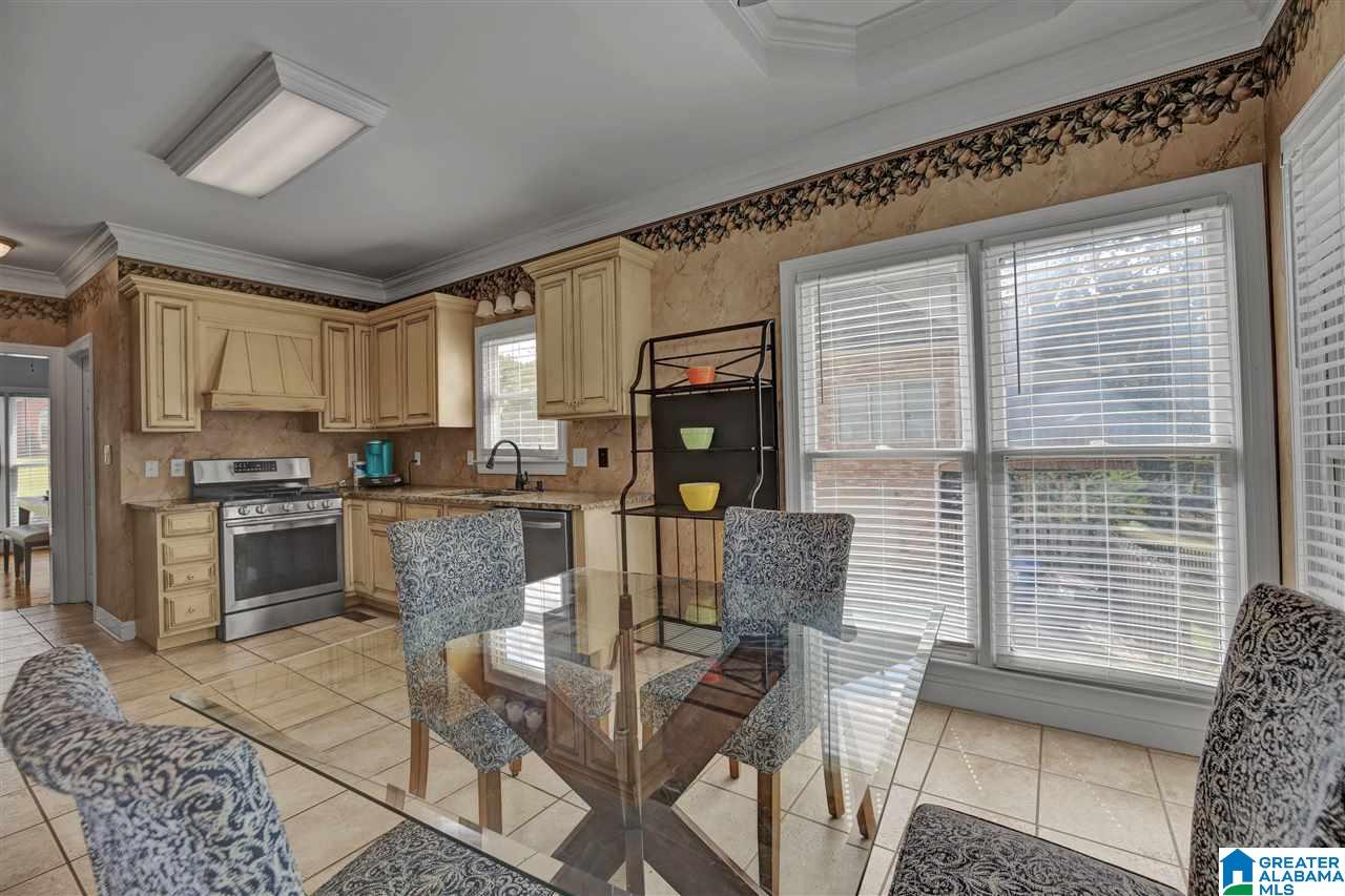 3627 Guyton Ridge Drive Birmingham, AL 35244 - Photo 5 of 44