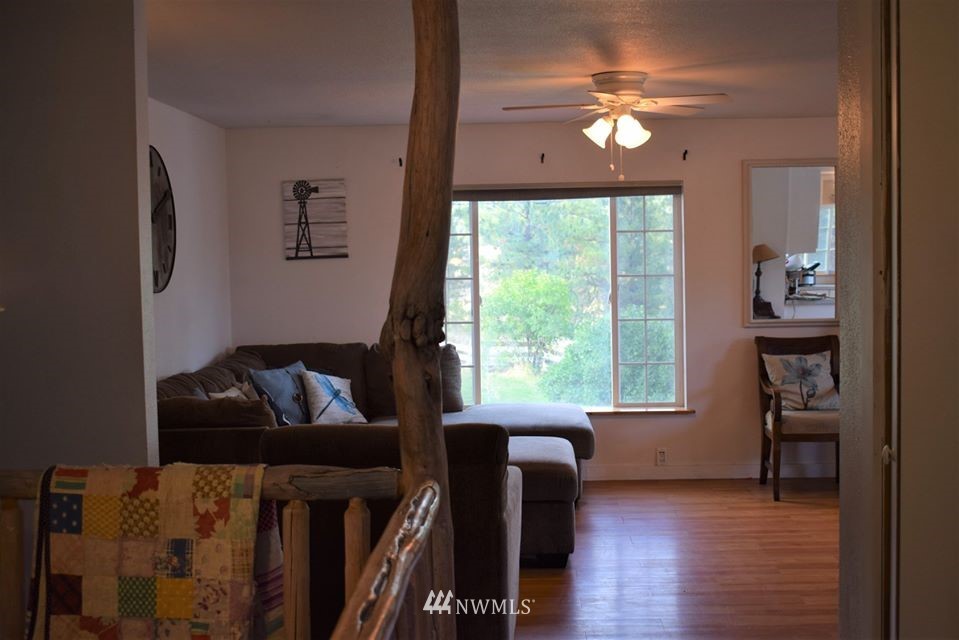 480 Aeneas Valley Road Tonasket, WA 98855 - Photo 4 of 26 Gallery Image 4