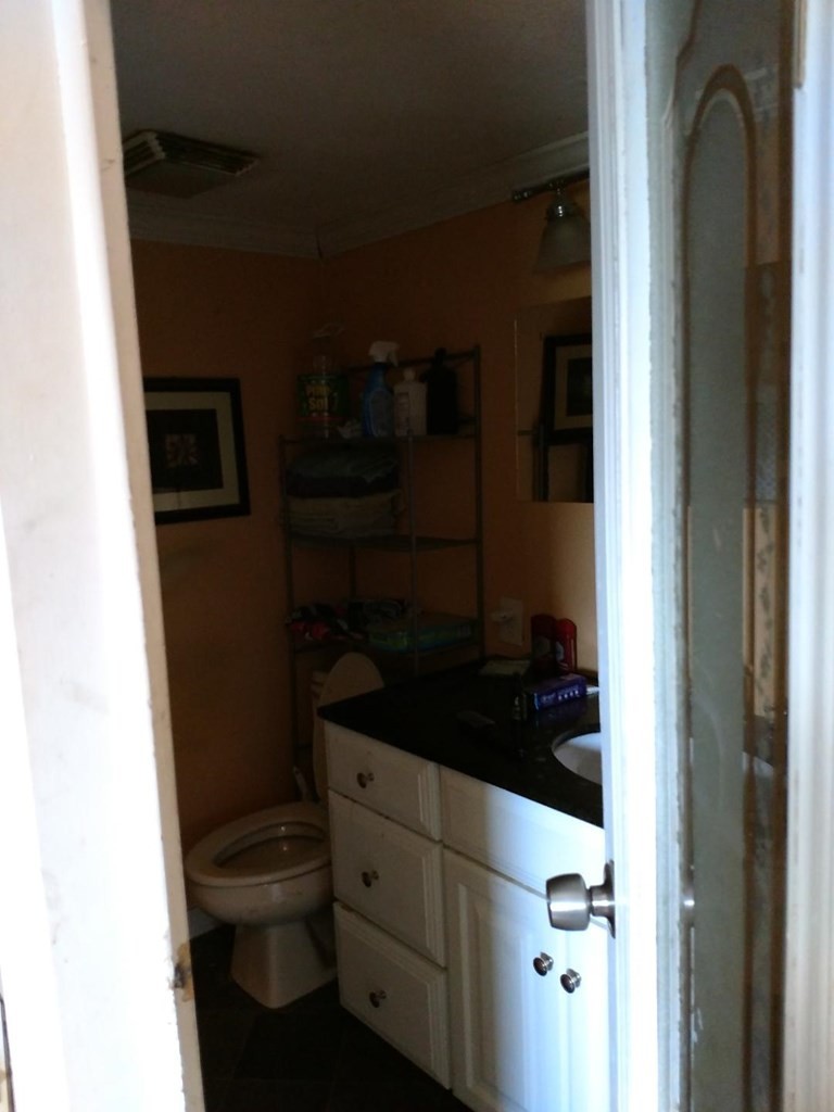 1056 Friends Station Road New Market, TN 37820 - Photo 5 of 9