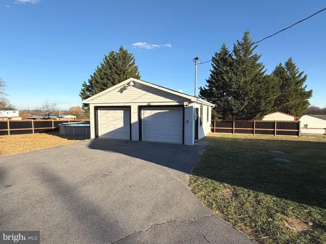 $350,000 | 3032 Dry Run Road, Martinsburg, WV 25403