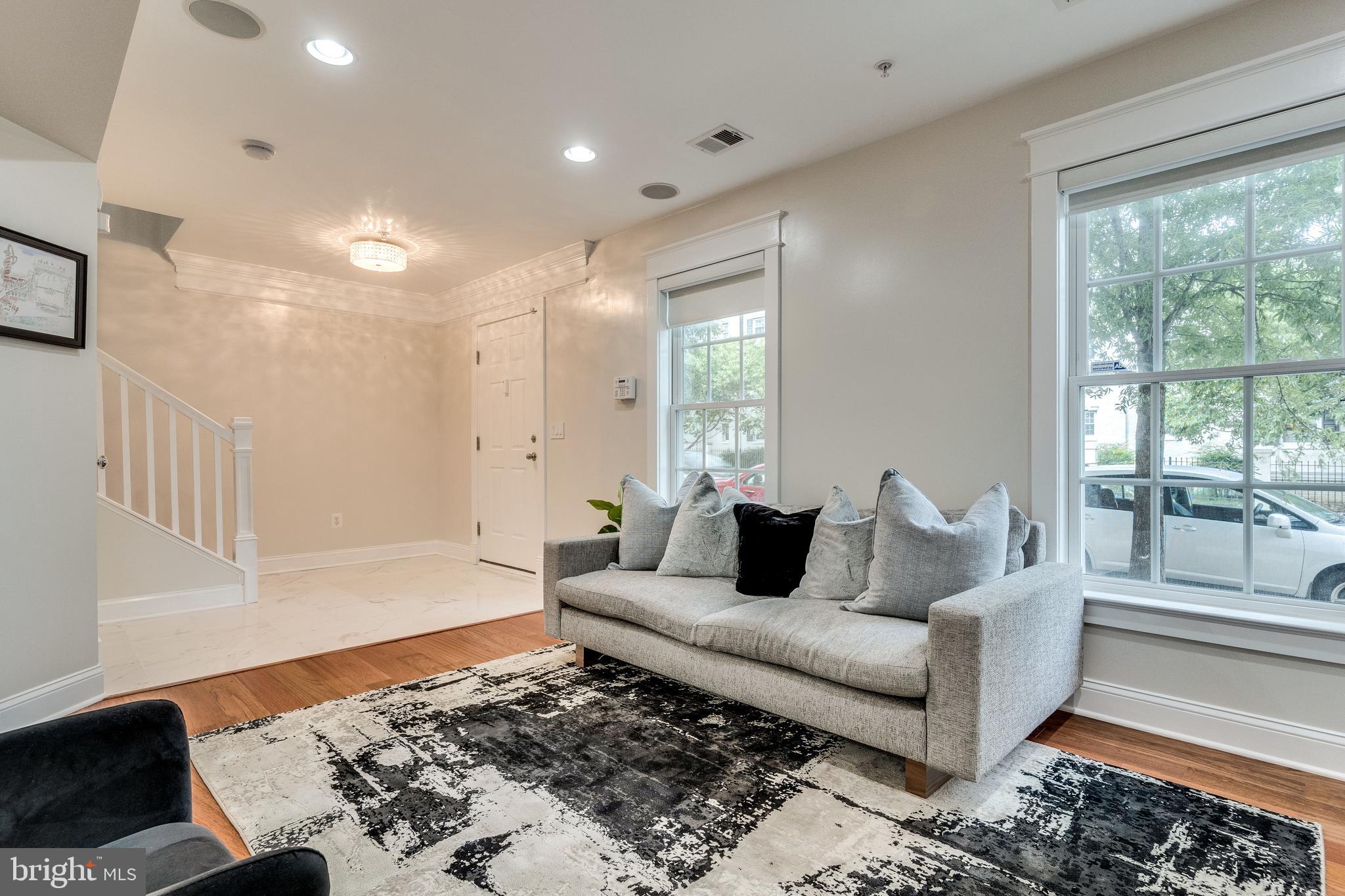 820 West Glebe Road Alexandria, VA 22305 - Photo 4 of 101