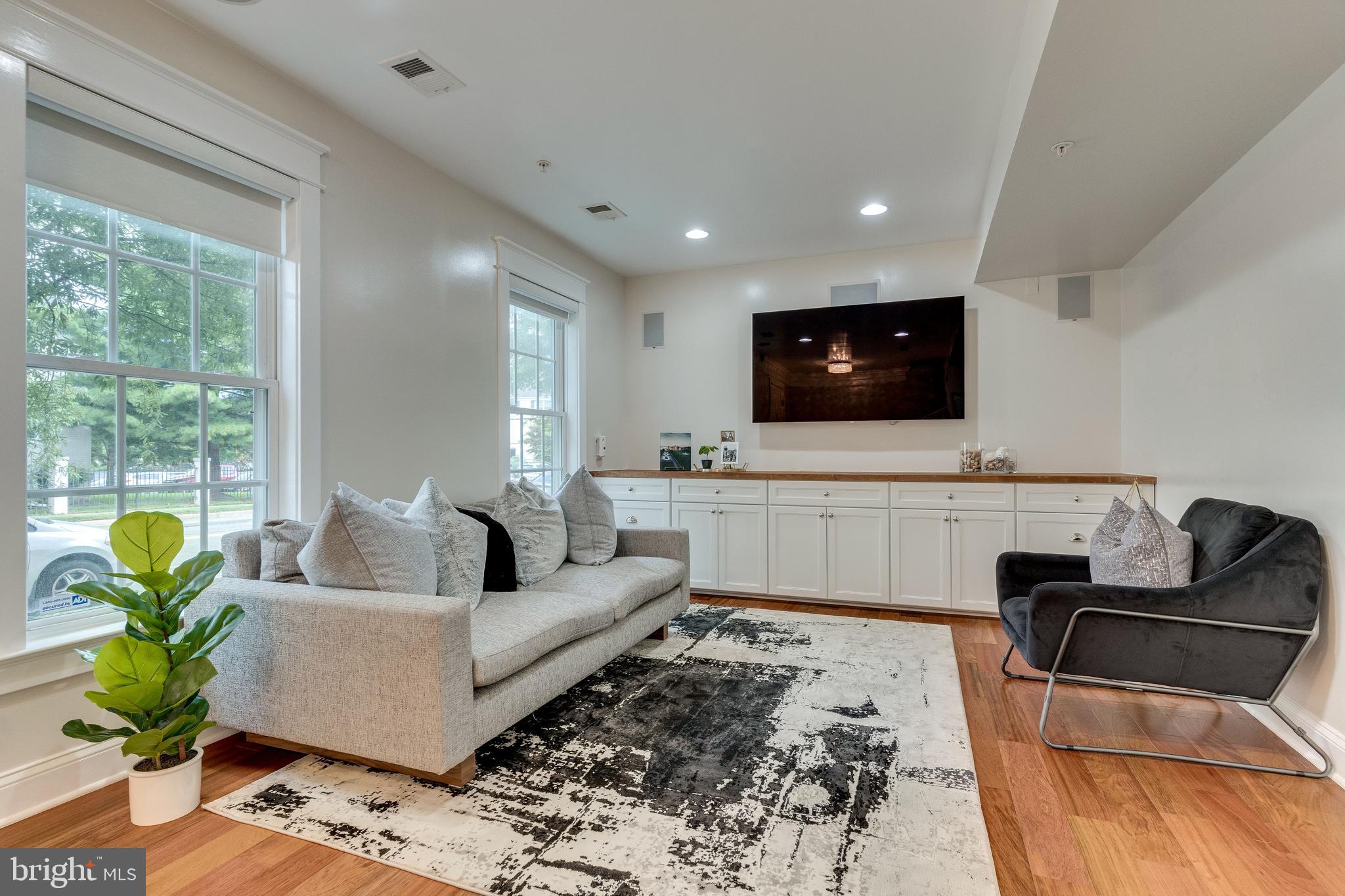 820 West Glebe Road Alexandria, VA 22305 - Photo 8 of 101