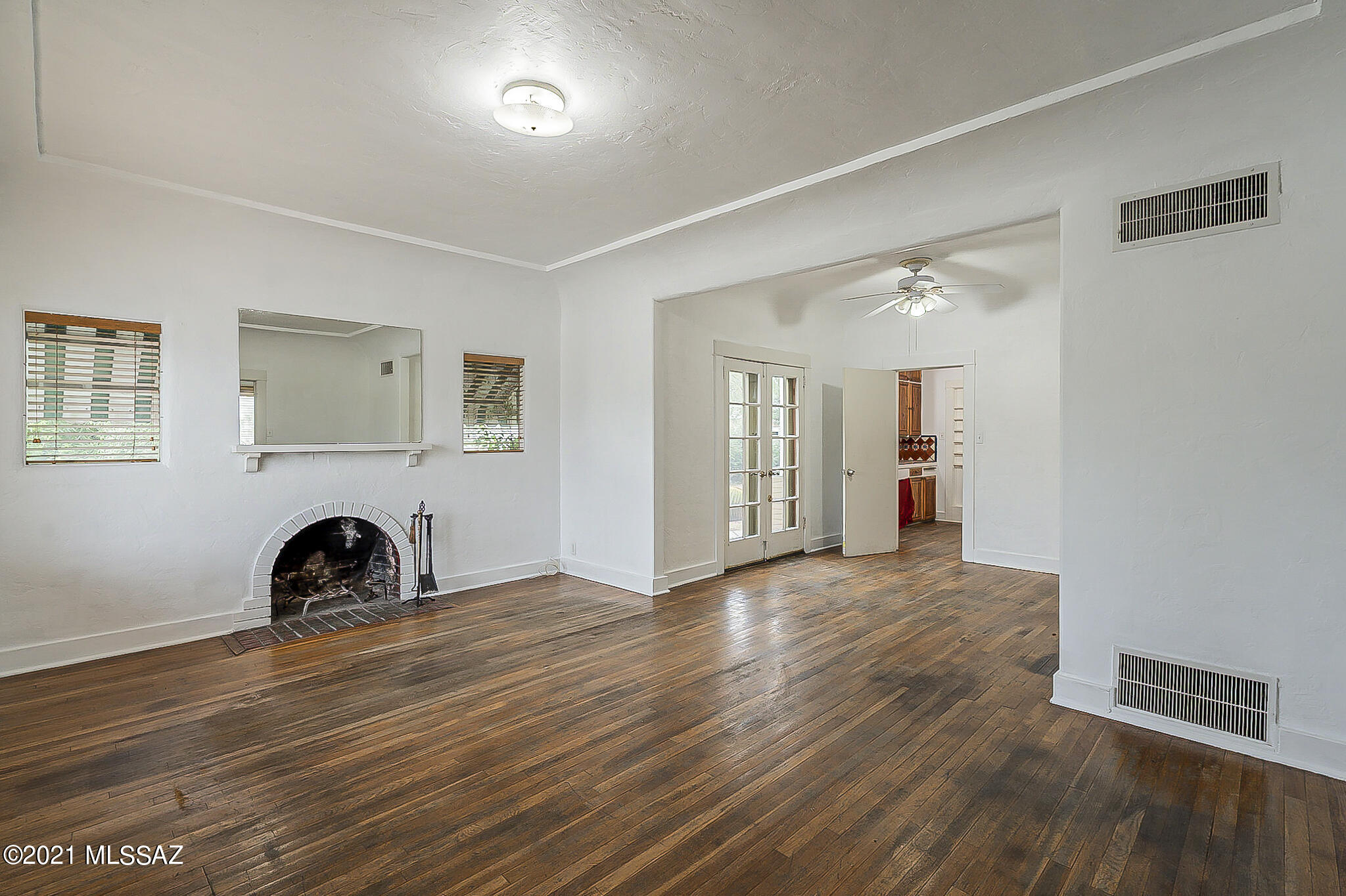 1338 East Grant Road Tucson, AZ 85719 - Photo 6 of 28 Gallery Image 6