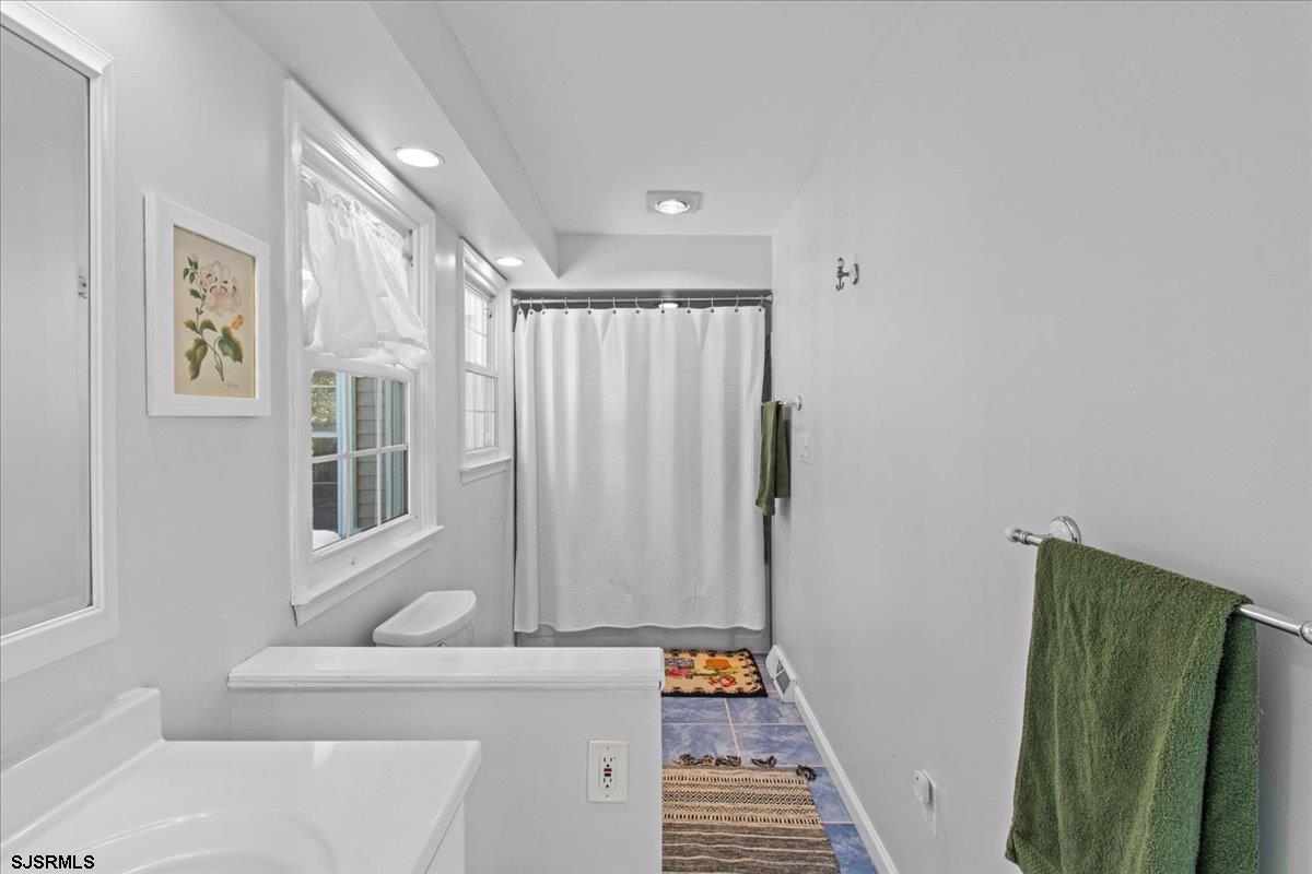 2611 Cedar Bridge Road Northfield, NJ 08225 - Photo 27 of 61