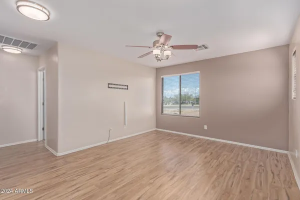 $2,250 | 4937 North 108th Avenue, Phoenix, AZ 85037