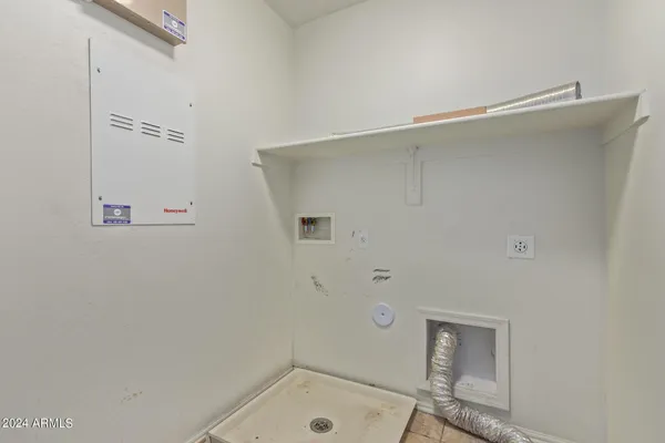 $2,250 | 4937 North 108th Avenue, Phoenix, AZ 85037