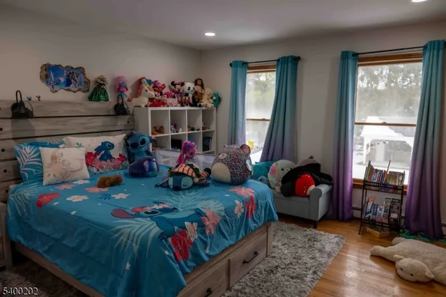 $999,900 | 23 Deire Drive, Sparta, NJ 07871