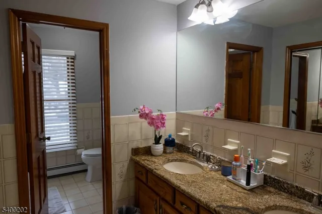 $999,900 | 23 Deire Drive, Sparta, NJ 07871