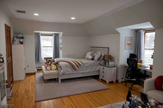 $999,900 | 23 Deire Drive, Sparta, NJ 07871