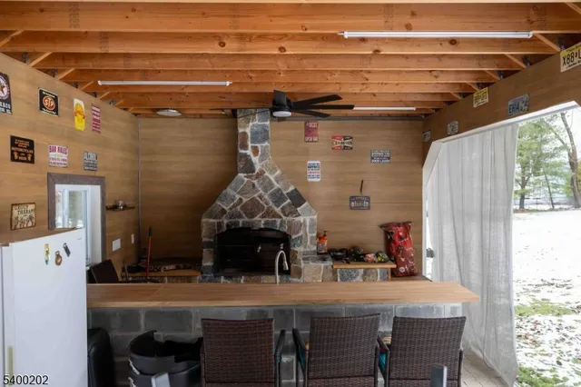 $999,900 | 23 Deire Drive, Sparta, NJ 07871