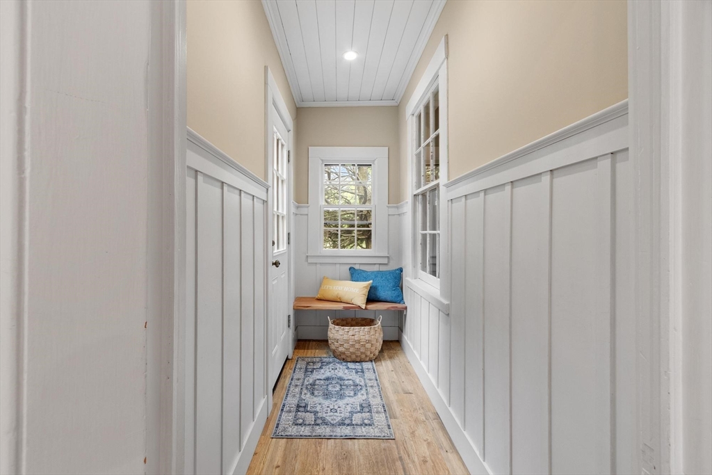 77 Centre Street Danvers, MA 01923 - Photo 10 of 41
