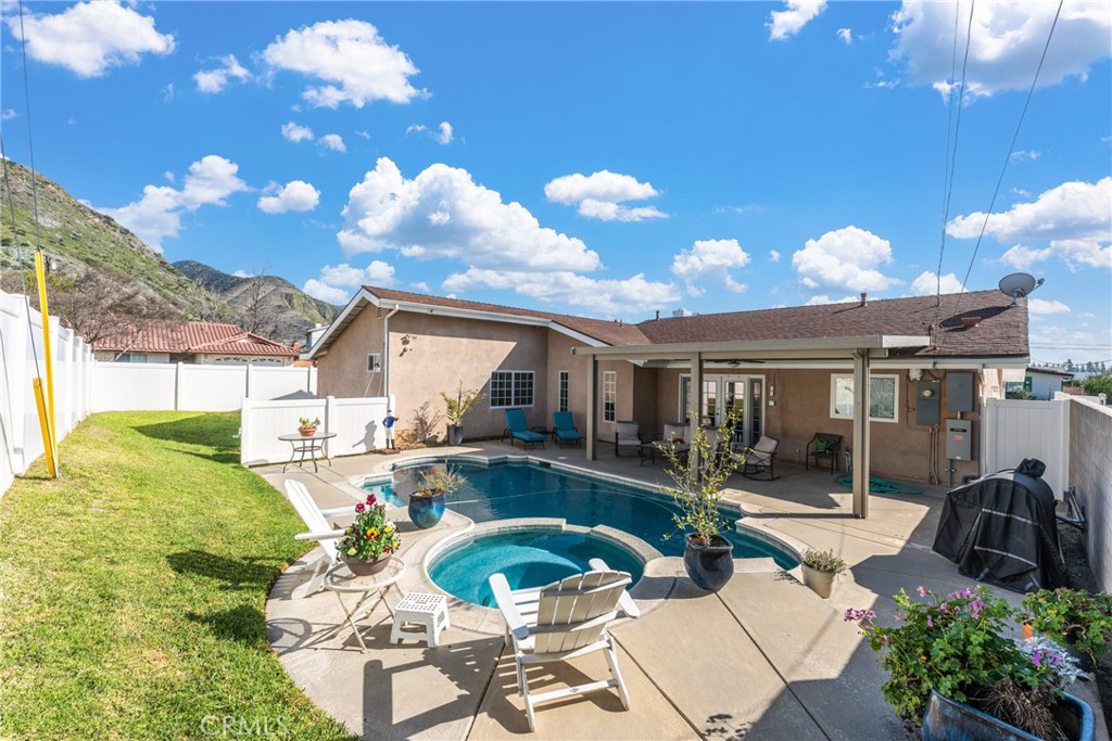 3465 Conata Street Duarte, CA 91010 - Photo 30 of 36 a view of a house with backyard and sitting area