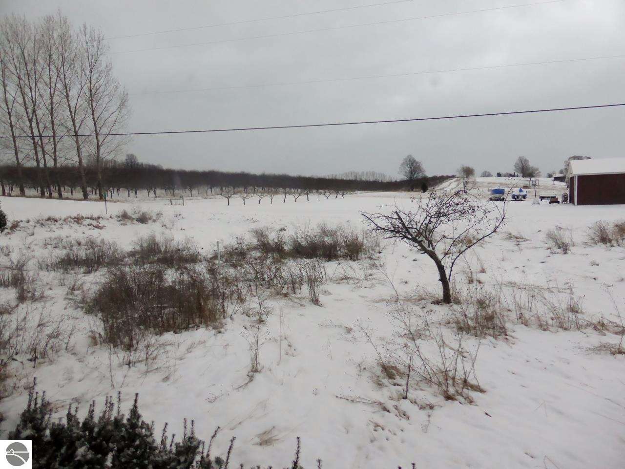 10037 East Fort Road Suttons Bay, MI 49682 - Photo 34 of 40 1793911-33.JPG