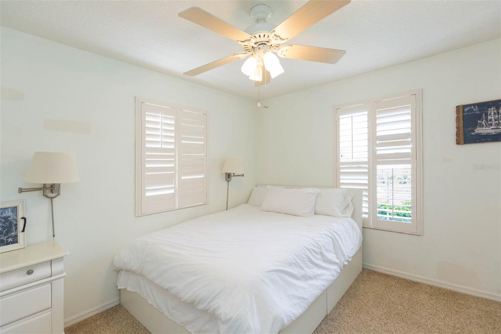 4210 West Roland Street Tampa, FL 33609 - Photo 18 of 49
