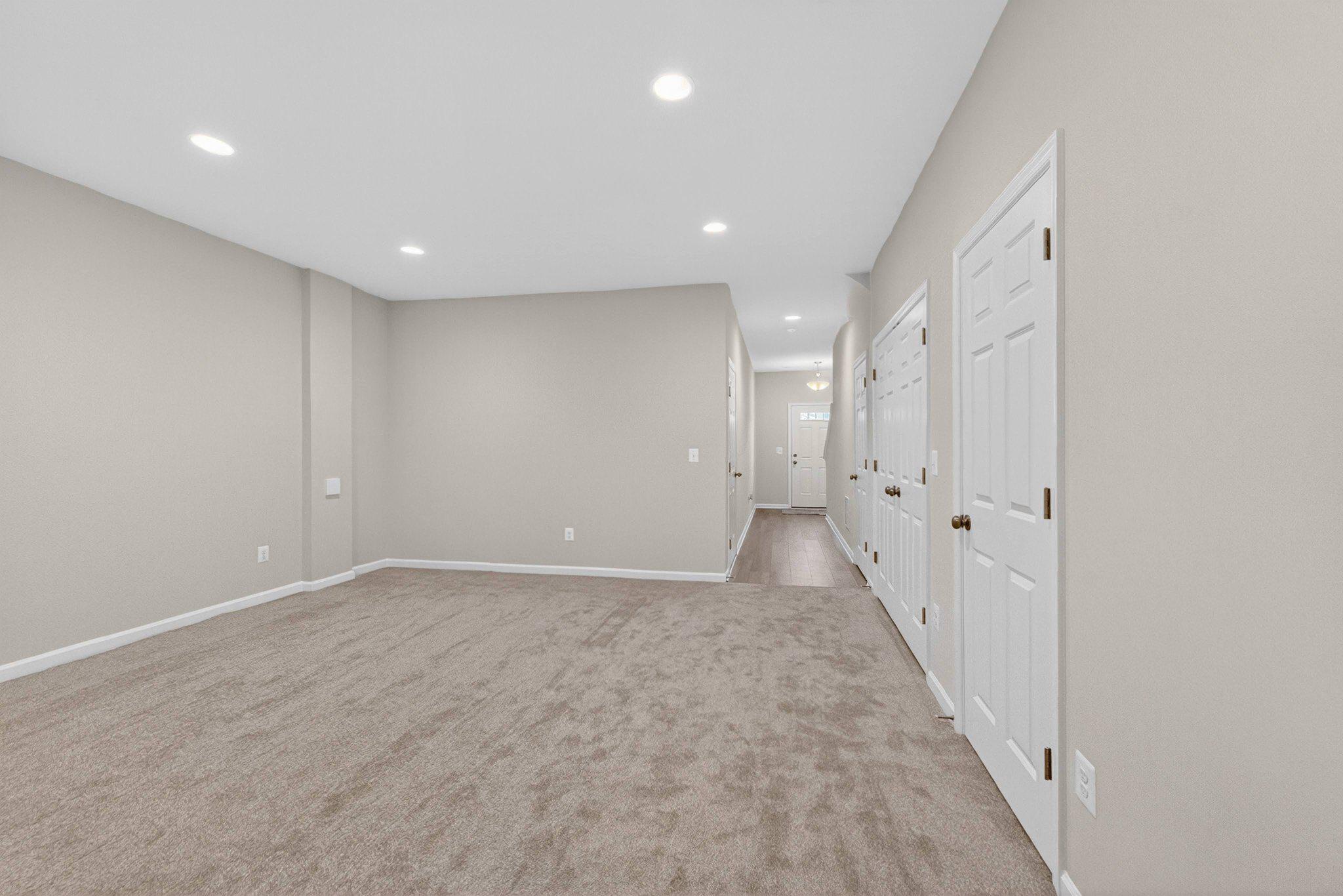 109 Gelding Way Stephenson, VA 22656 - Photo 19 of 28 Large Flex Room