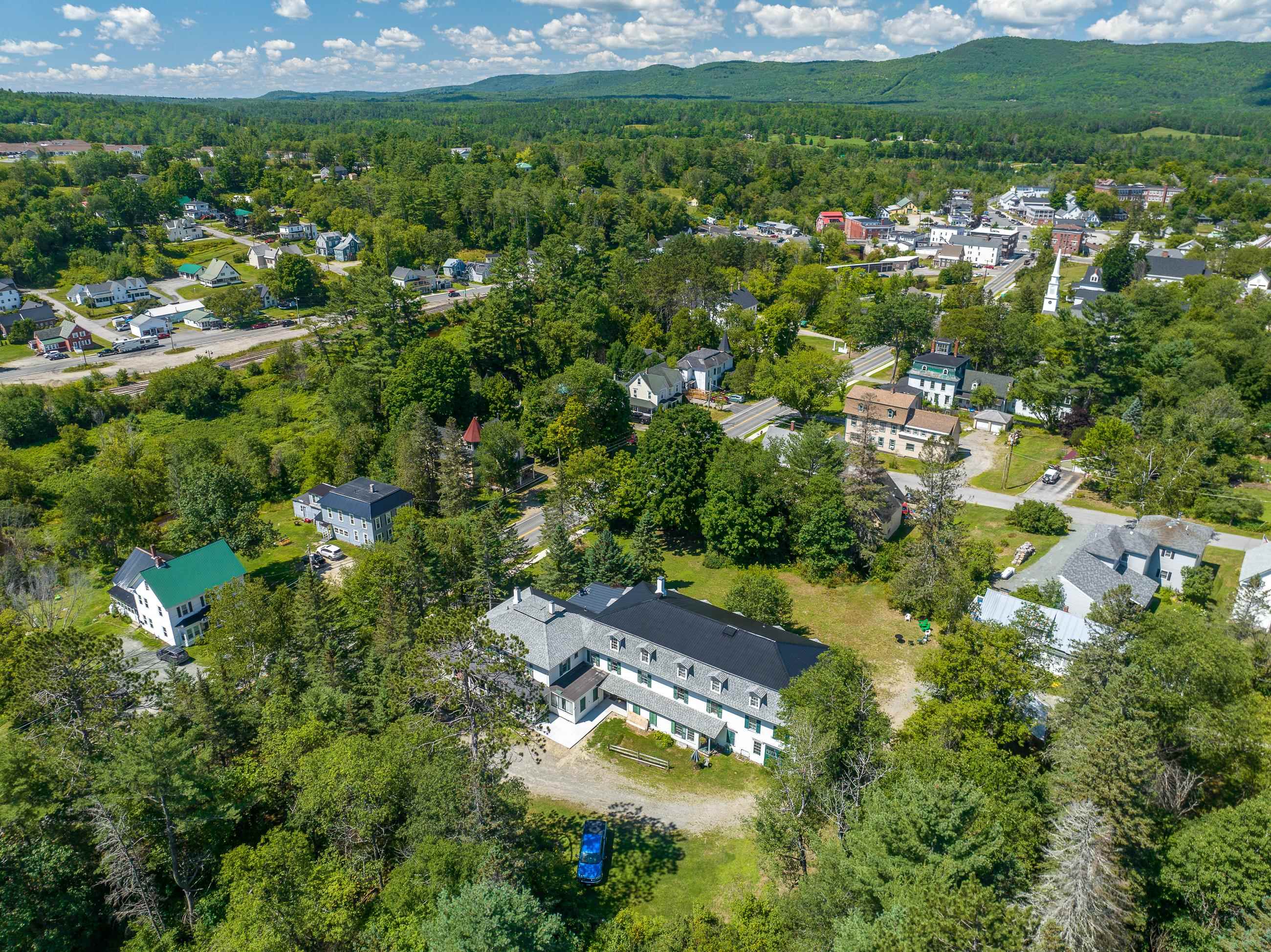 53 Jefferson Road Whitefield, NH 03598 - Photo 11 of 33