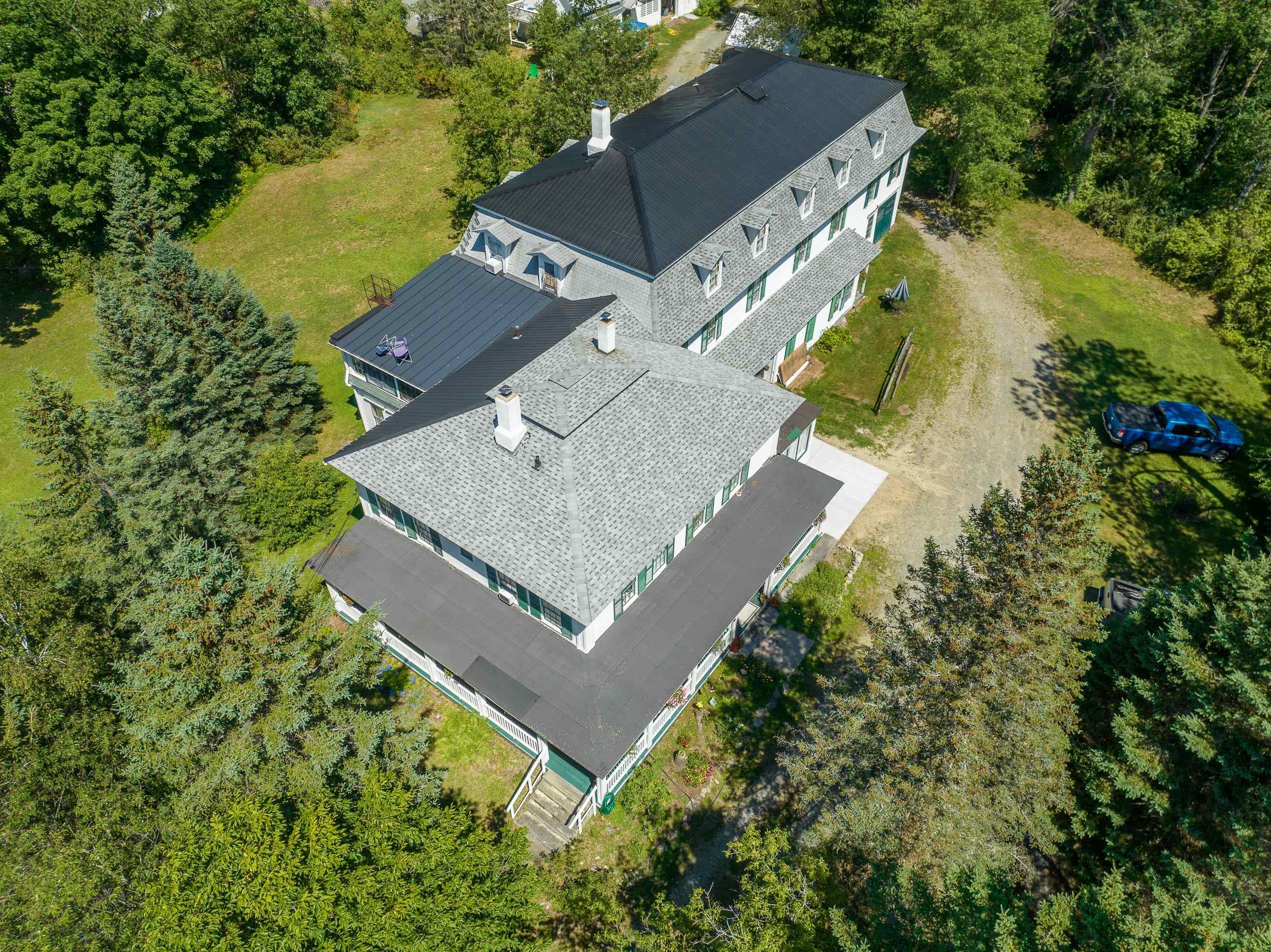 53 Jefferson Road Whitefield, NH 03598 - Photo 10 of 33