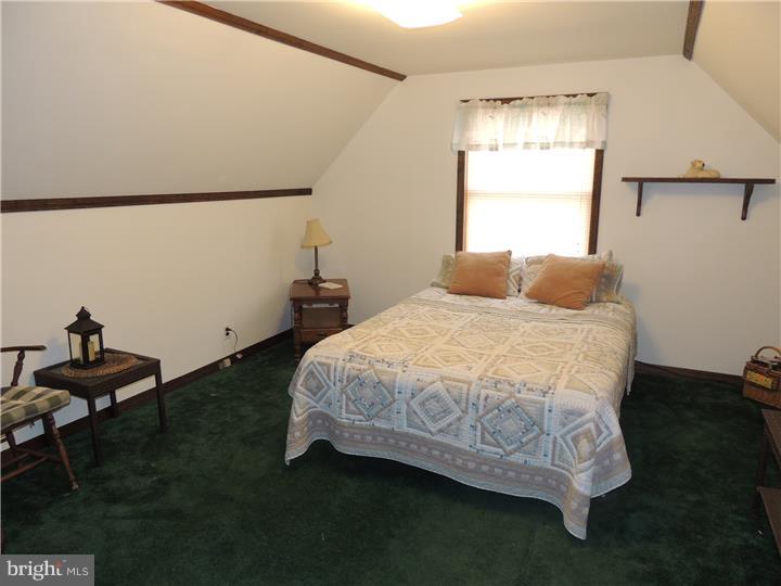 713 Dunmore Road Philadelphia, PA 19115 - Photo 23 of 25 Bedroom 3