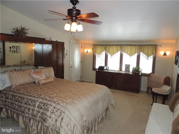 713 Dunmore Road Philadelphia, PA 19115 - Photo 9 of 25 Master Bedroom