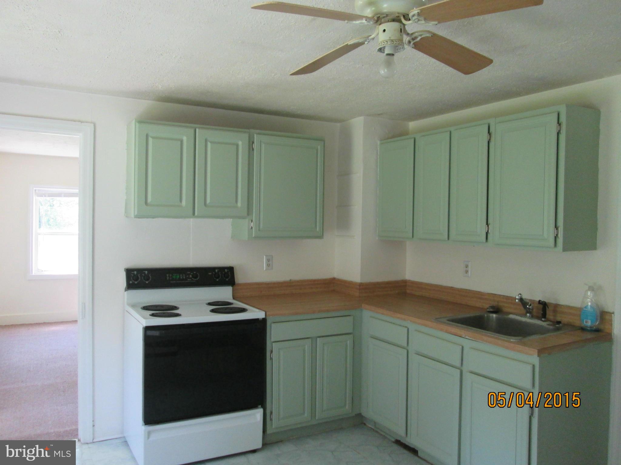 4202 Prices Distillery Road Ijamsville, MD 21754 - Photo 4 of 5 Kitchen
