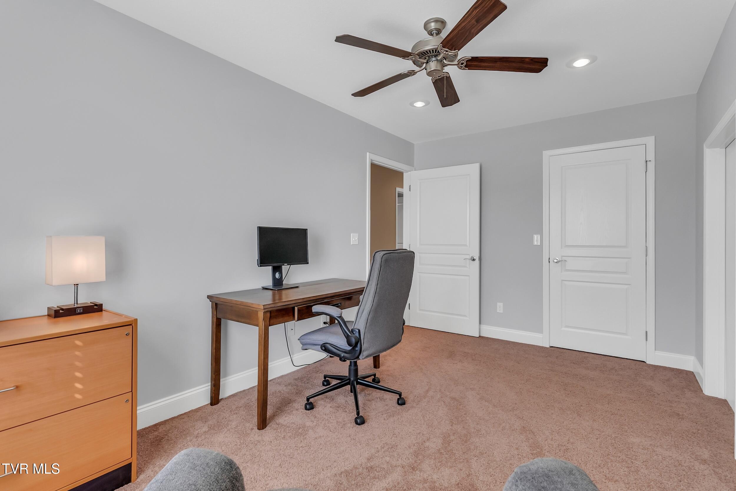508 Elmer Walker Road Jonesborough, TN 37659 - Photo 41 of 64 Office (facing closets)