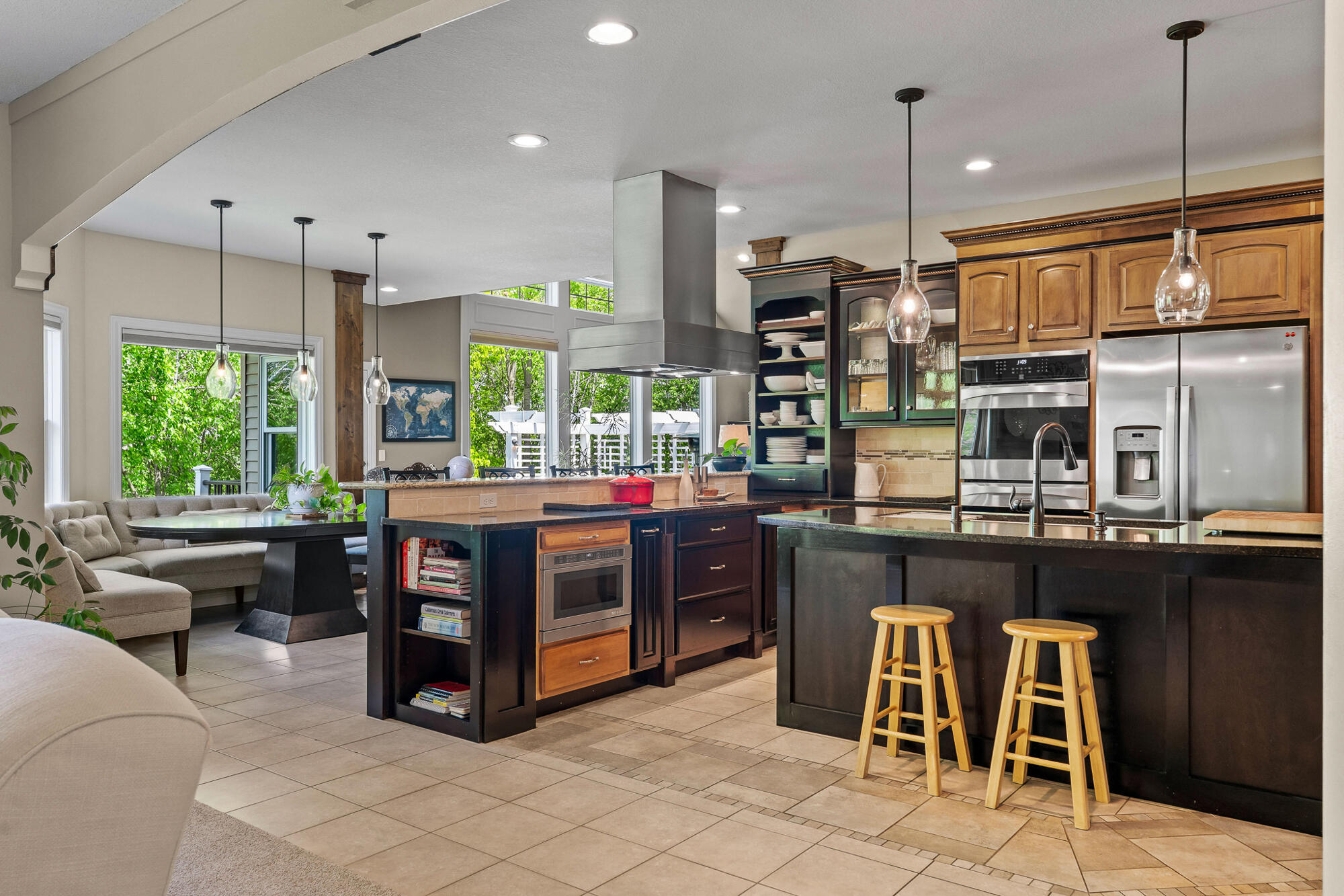 N5295 North Innsbruck Road Onalaska, WI 54650 - Photo 8 of 51 Chef's Kitchen 2