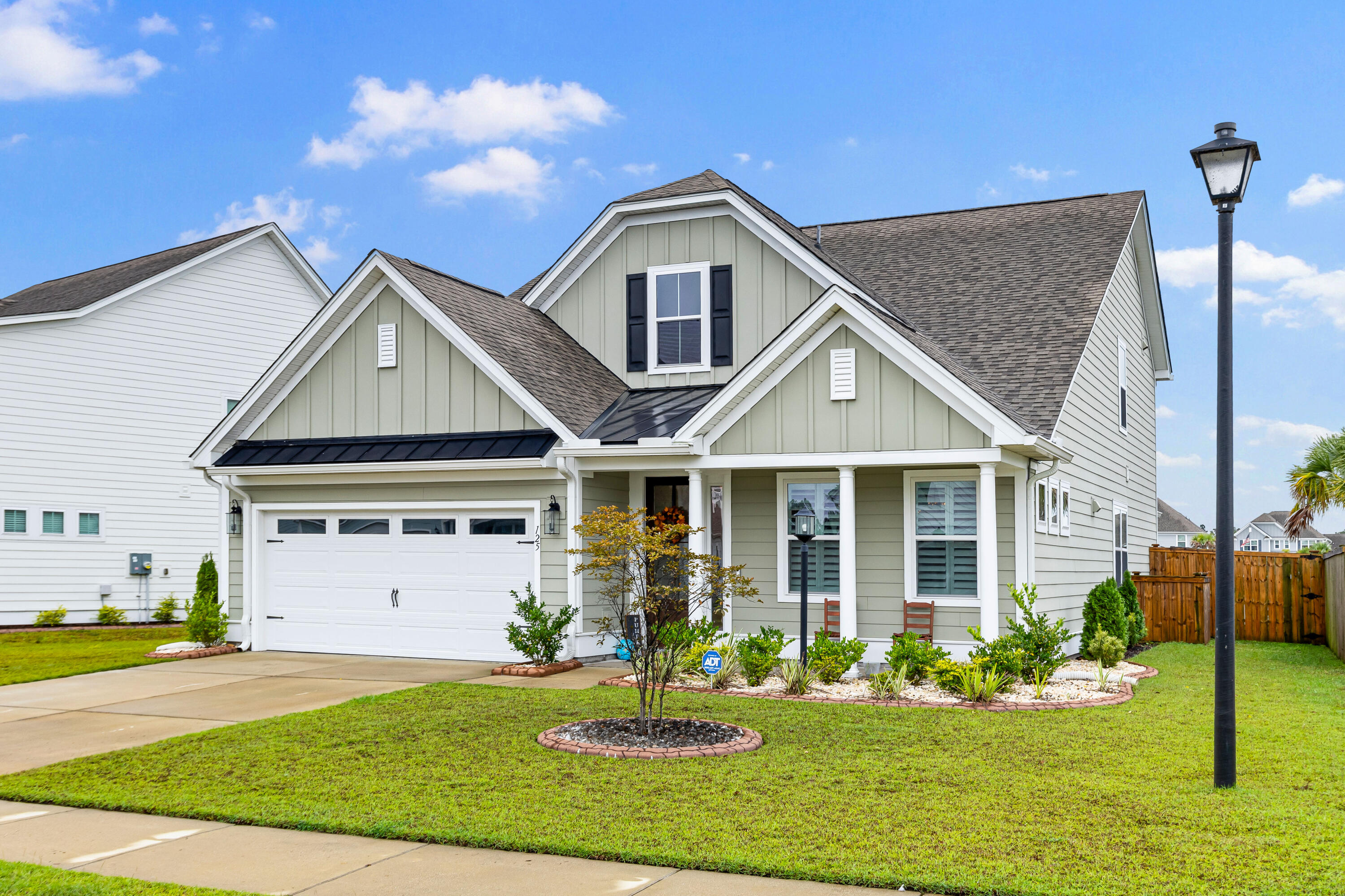 125 Riley Farms Court Summerville, SC 29486 - Photo 2 of 35 Front of Home