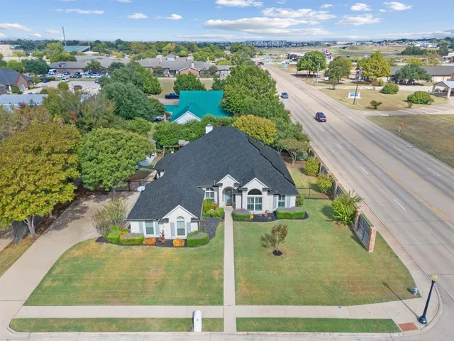 $3,150 | 100 Sumner Lane, Waxahachie, TX 75165