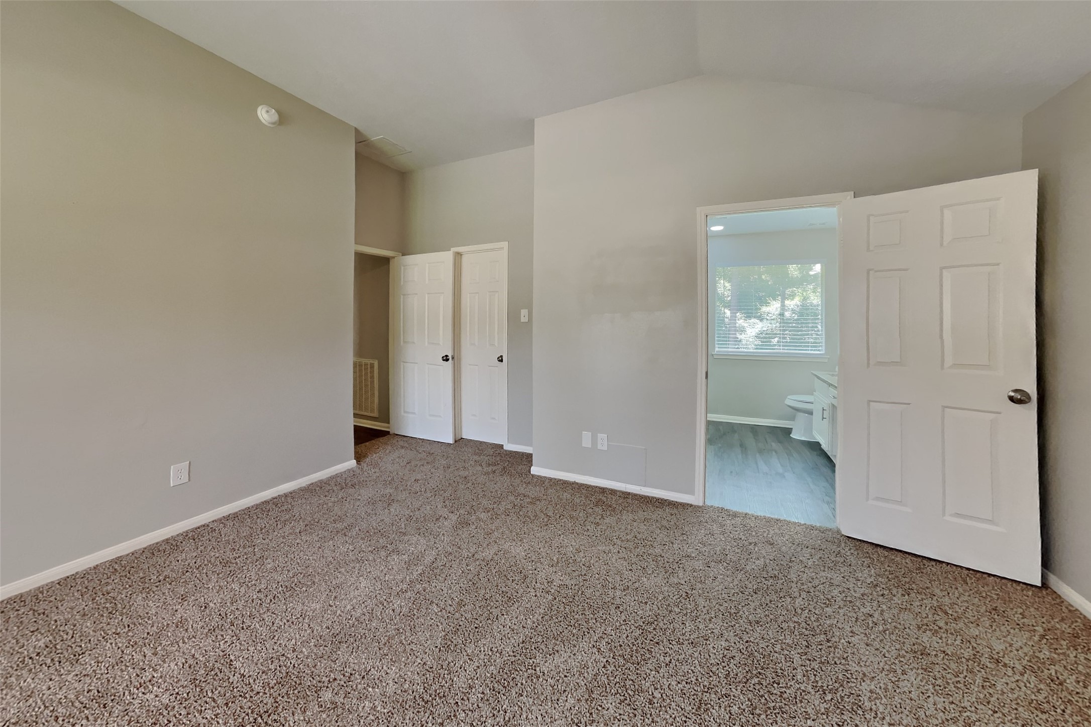 814 Gunnison Magnolia, TX 77354 - Photo 6 of 22