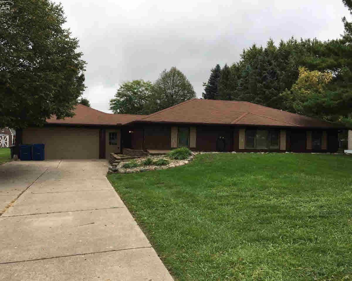 5359 Linden Road Swartz Creek, MI 48473 - Photo 1 of 12 21222572.JPG