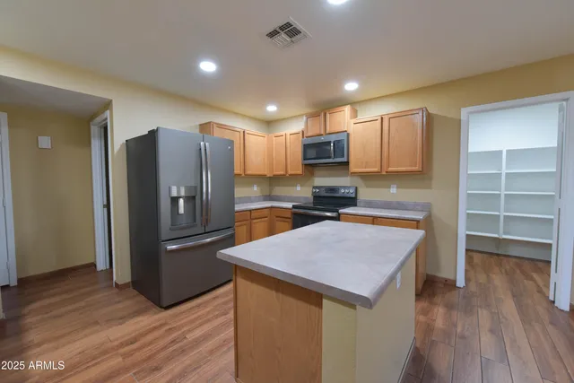 $373,000 | 674 West Palo Verde Street, Casa Grande, AZ 85122