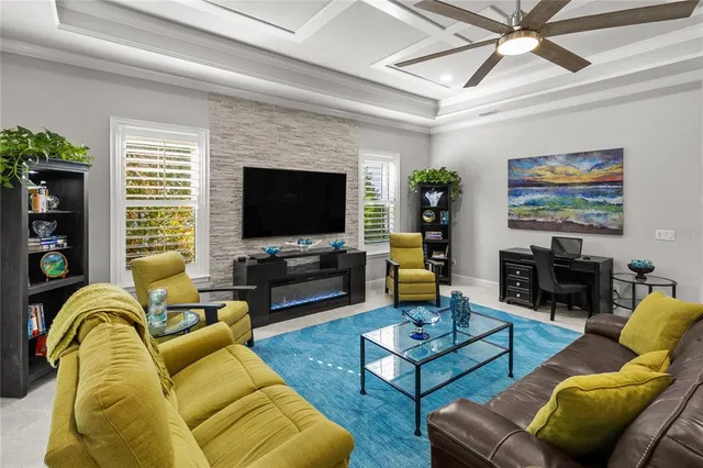 $735,000 | 11075 Southwest 38th Boulevard, Gainesville, FL 32608