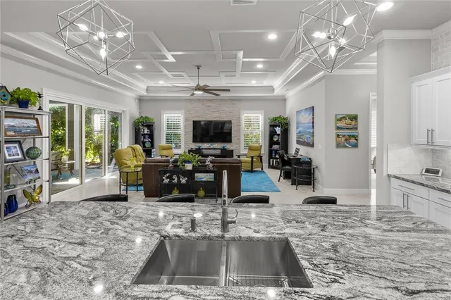 $735,000 | 11075 Southwest 38th Boulevard, Gainesville, FL 32608