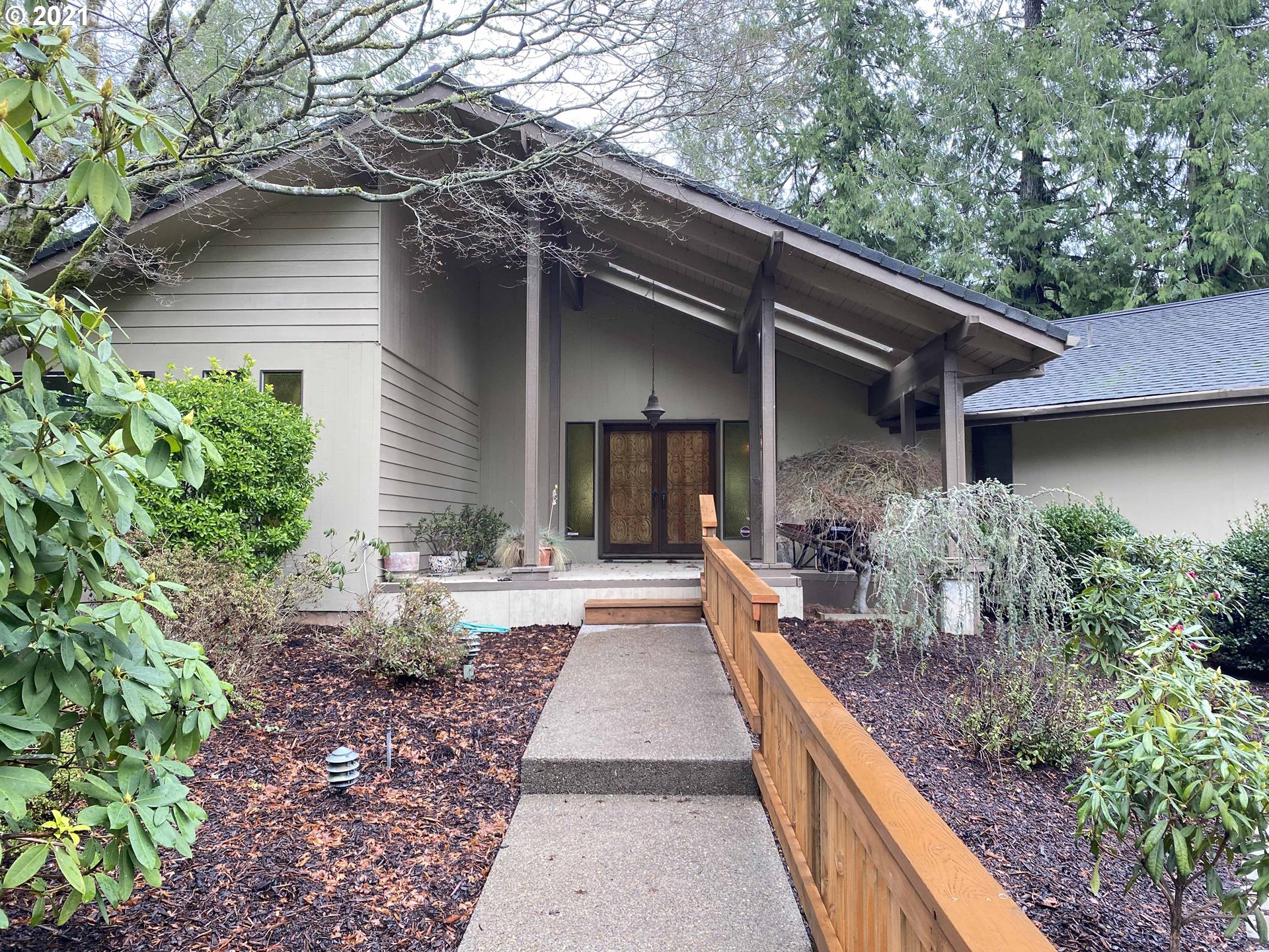 88815 Rhododendron Lane Florence, OR 97439 - Photo 3 of 28 Gallery Image 3