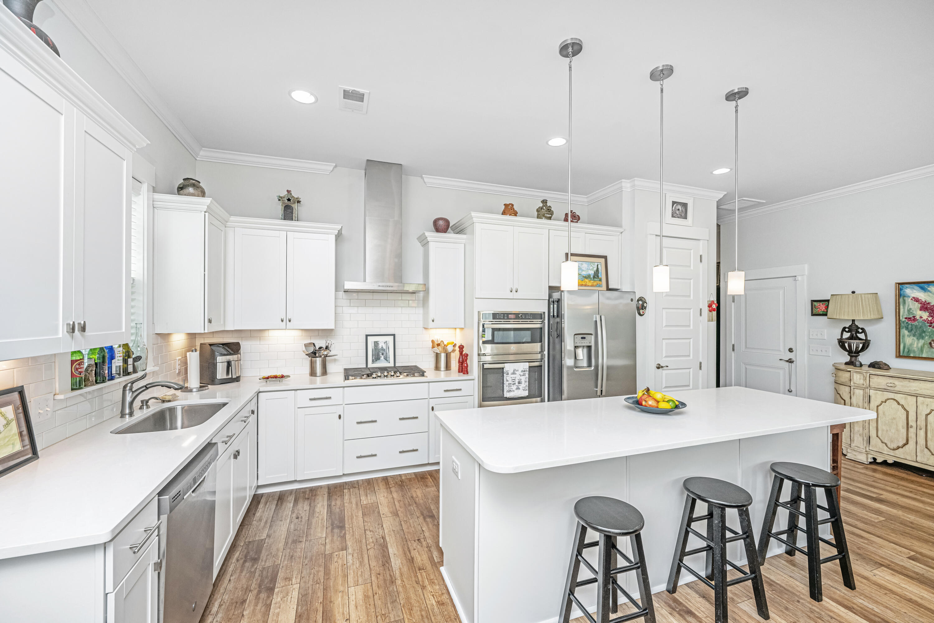 1515 Pogonia St Mount, Unit 2 Mount Pleasant, SC 29466 - Photo 8 of 35 1515 Pogonia Street